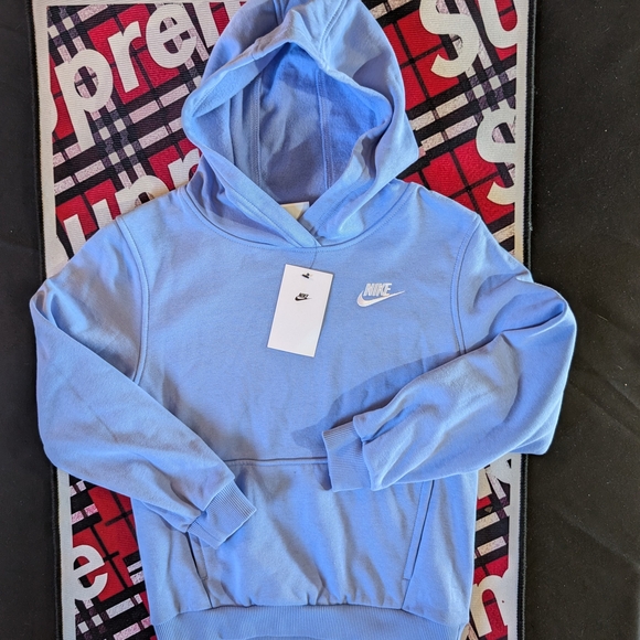 Nike Other - Nike Girls Light Blue Pullover Hoodie Size Medium NWT